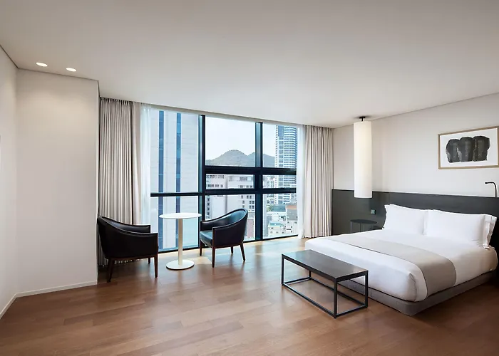 Shilla Haeundae 4*