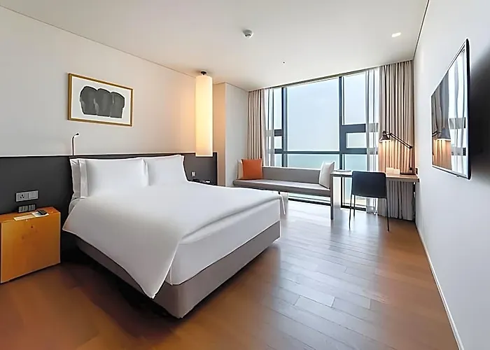 Hotel Shilla Haeundae 4*